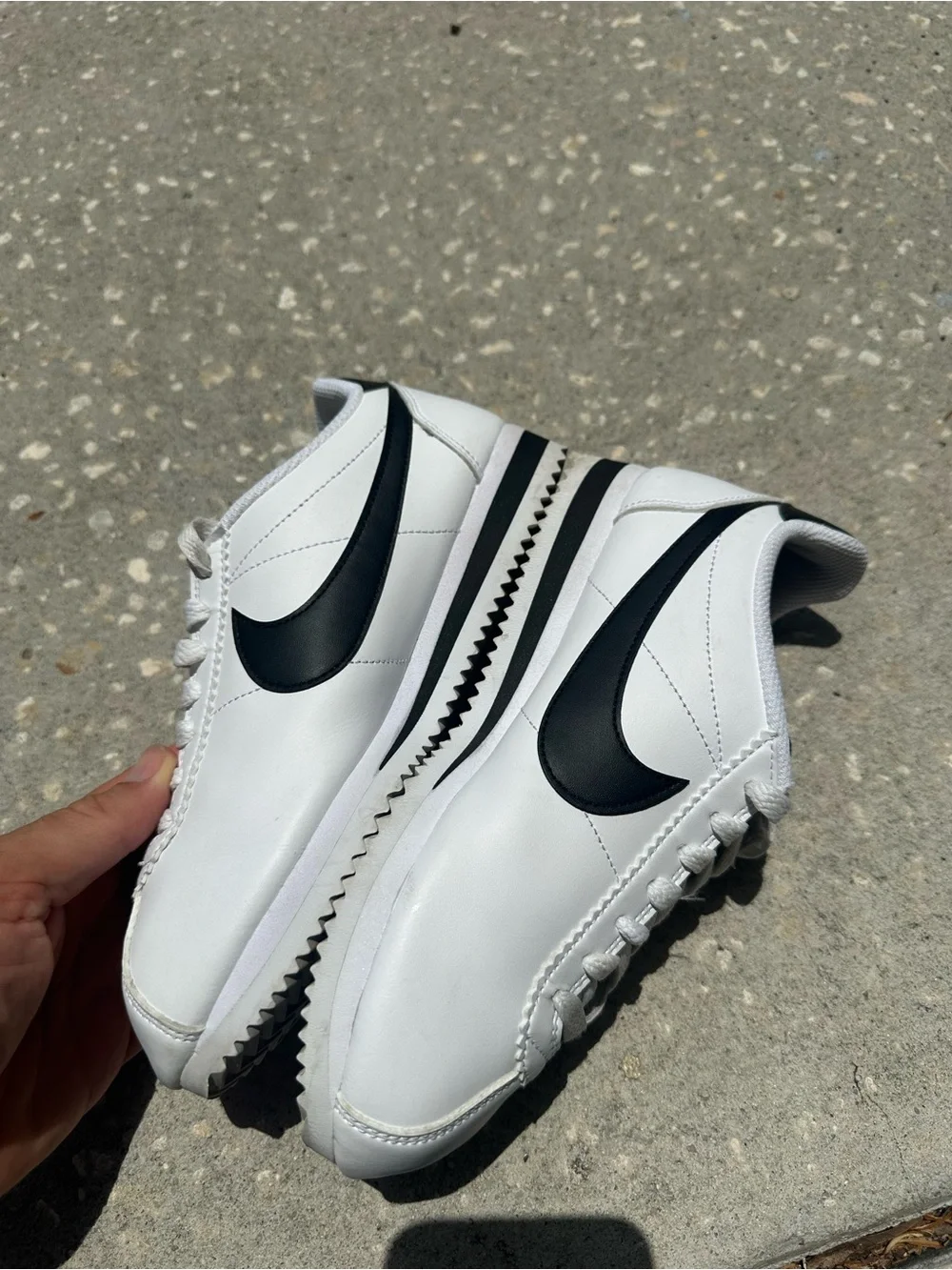 Nike Womens Classic Cortez 807471-101 White Casual Shoes Sneakers Size 6.5